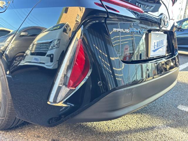 TOYOTA PRIUS PHV S NAVI PACKAGE SAFETY PLUS