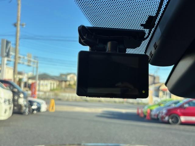 TOYOTA PRIUS PHV S NAVI PACKAGE SAFETY PLUS