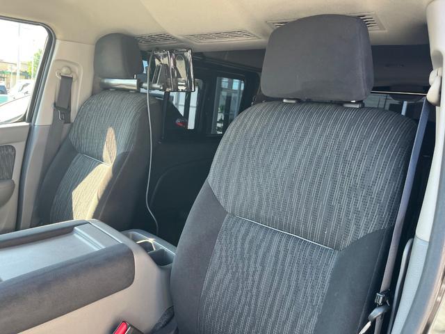ＮＶ３５０キャラバンバン ロングプレミアムＧＸターボ　純正ＳＤナビ　ＤＶＤ　Ｂｌｕｅｔｏｏｔｈ　アラウンドビューカメラ　ＥＴＣ　後席モニター　Ｗエアコン　ＬＥＤヘッドライト　フォグライト　両側スライドドア　４ＷＤ　プッシュスタート　スマートキー（72枚目）