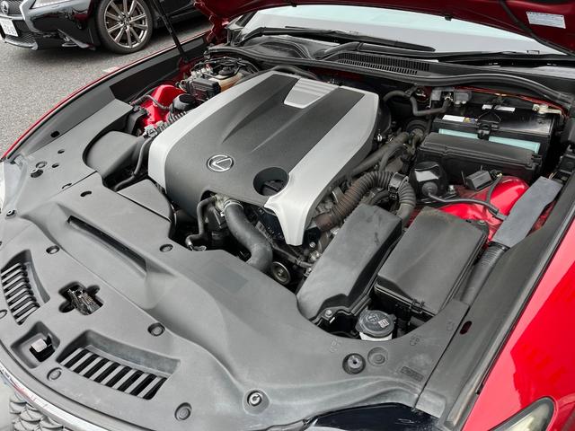 エンジンルーム