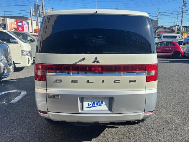 デリカD:5 G パワーパッケージ 左リアパワースライドドア HIDヘッドライト スマートキー クルーズコントロール パドルシフト 社外ナビ TV ETC フリップダウンモニター オートエアコン パワーウィンドウ(10枚目)