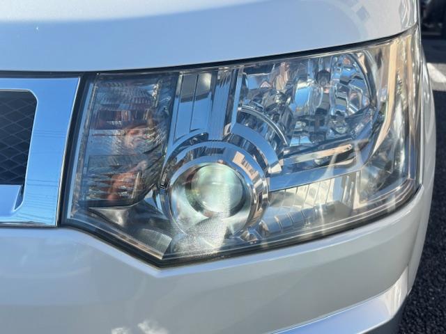 デリカD:5 G パワーパッケージ 左リアパワースライドドア HIDヘッドライト スマートキー クルーズコントロール パドルシフト 社外ナビ TV ETC フリップダウンモニター オートエアコン パワーウィンドウ(30枚目)