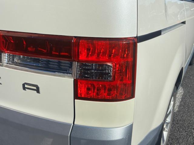 デリカD:5 G パワーパッケージ 左リアパワースライドドア HIDヘッドライト スマートキー クルーズコントロール パドルシフト 社外ナビ TV ETC フリップダウンモニター オートエアコン パワーウィンドウ(33枚目)