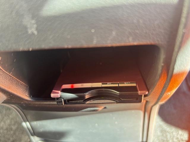 デリカD:5 G パワーパッケージ 左リアパワースライドドア HIDヘッドライト スマートキー クルーズコントロール パドルシフト 社外ナビ TV ETC フリップダウンモニター オートエアコン パワーウィンドウ(58枚目)