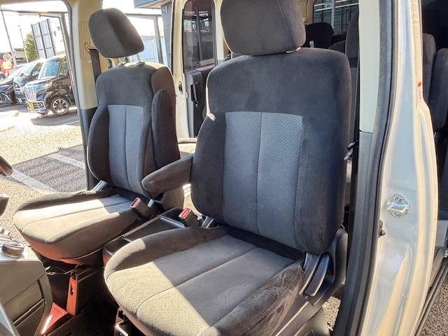 デリカD:5 G パワーパッケージ 左リアパワースライドドア HIDヘッドライト スマートキー クルーズコントロール パドルシフト 社外ナビ TV ETC フリップダウンモニター オートエアコン パワーウィンドウ(66枚目)