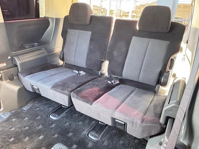 デリカD:5 G パワーパッケージ 左リアパワースライドドア HIDヘッドライト スマートキー クルーズコントロール パドルシフト 社外ナビ TV ETC フリップダウンモニター オートエアコン パワーウィンドウ(70枚目)