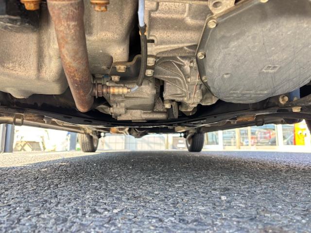 アルトラパン 10thアニバーサリーリミテッド 4WD スマートキー プッシュスタート ETC オートエアコン 運転席シートヒーター ヘッドライトレベライザー ベンチシート パワーウィンドウ 電動格納ミラー 車検2年付き 故障保証12ヶ月付き(41枚目)