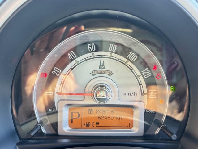 アルトラパン 10thアニバーサリーリミテッド 4WD スマートキー プッシュスタート ETC オートエアコン 運転席シートヒーター ヘッドライトレベライザー ベンチシート パワーウィンドウ 電動格納ミラー 車検2年付き 故障保証12ヶ月付き(47枚目)