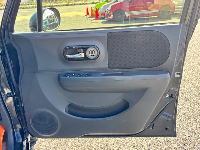 アルトラパン 10thアニバーサリーリミテッド 4WD スマートキー プッシュスタート ETC オートエアコン 運転席シートヒーター ヘッドライトレベライザー ベンチシート パワーウィンドウ 電動格納ミラー 車検2年付き 故障保証12ヶ月付き(58枚目)