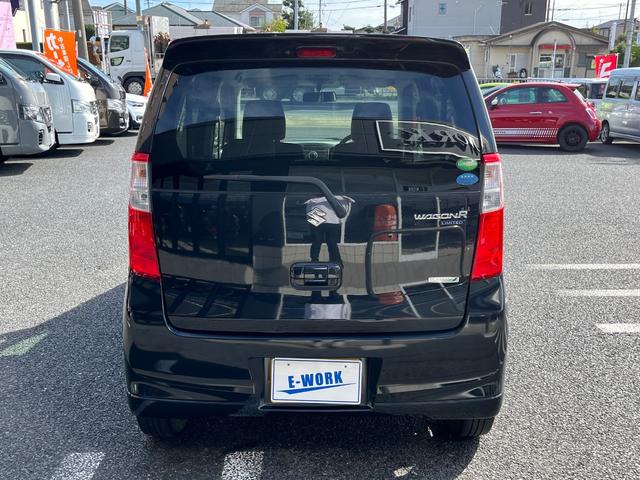 ワゴンR FXリミテッド 純正CDデッキ ラジオAM/FM AUX エンジンプッシュスタート スマートキー 電動格納ミラー アイドリングストップ 純正14AW ライトレベライザー オートエアコン ベンチシート(11枚目)