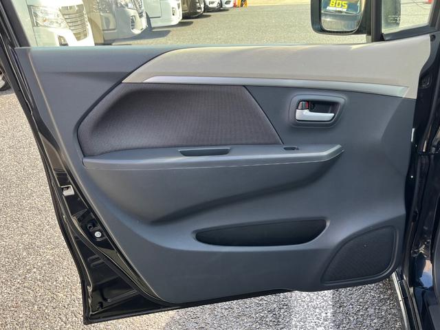 ワゴンR FXリミテッド 純正CDデッキ ラジオAM/FM AUX エンジンプッシュスタート スマートキー 電動格納ミラー アイドリングストップ 純正14AW ライトレベライザー オートエアコン ベンチシート(65枚目)