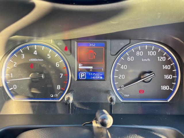 NV350キャラバンバン ロングライダープレミアムGX インテリアパッケージ 両側スライドドア 社外アルミ ホワイトレタータイヤ ローダウン HIDヘッドライト LEDフォグ 社外ナビ 地デジ バックカメラ ドラレコ ETC リアクーラー リアヒーター(44枚目)