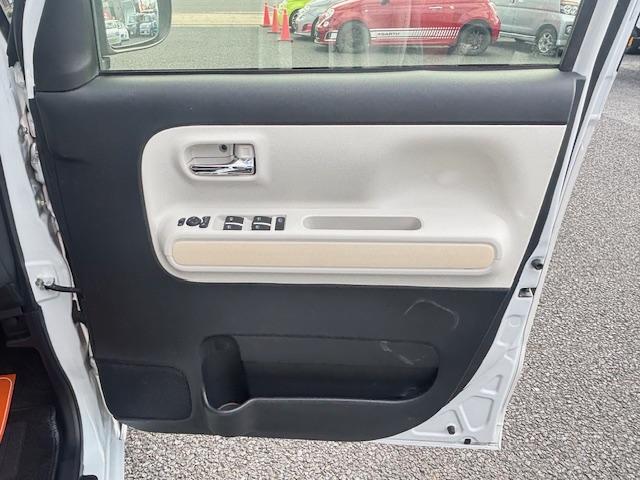 ムーヴキャンバス ストライプスＧ　アイドリングストップ　衝突被害軽減システム　ＬＥＤヘッドライト　ディスプレイオーディオ　バックカメラ　ＥＴＣ　ドラレコ　ワイヤレス充電　電動パーキングブレーキ　オートエアコン　シートヒーター（68枚目）