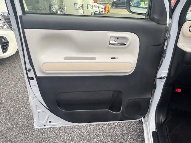 ムーヴキャンバス ストライプスＧ　アイドリングストップ　衝突被害軽減システム　ＬＥＤヘッドライト　ディスプレイオーディオ　バックカメラ　ＥＴＣ　ドラレコ　ワイヤレス充電　電動パーキングブレーキ　オートエアコン　シートヒーター（69枚目）