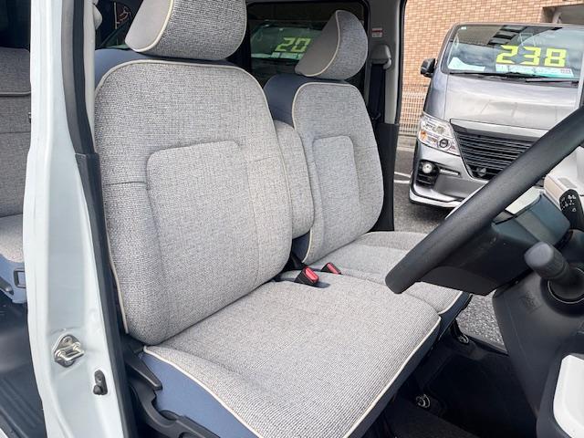 ムーヴキャンバス ストライプスＧ　アイドリングストップ　衝突被害軽減システム　ＬＥＤヘッドライト　ディスプレイオーディオ　バックカメラ　ＥＴＣ　ドラレコ　ワイヤレス充電　電動パーキングブレーキ　オートエアコン　シートヒーター（72枚目）