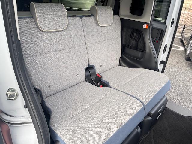 ムーヴキャンバス ストライプスＧ　アイドリングストップ　衝突被害軽減システム　ＬＥＤヘッドライト　ディスプレイオーディオ　バックカメラ　ＥＴＣ　ドラレコ　ワイヤレス充電　電動パーキングブレーキ　オートエアコン　シートヒーター（74枚目）