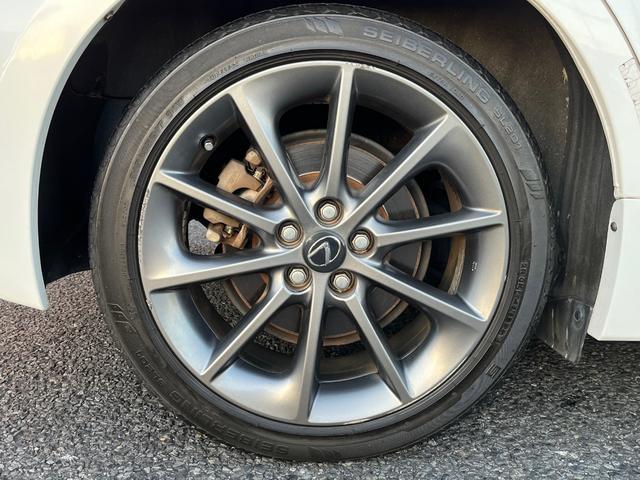 ＣＴ ＣＴ２００ｈ　Ｆスポーツ　純正ＨＤＤナビ　フルセグＴＶ　バックカメラ　ドラレコ前後　ＥＴＣ　純正１７ＡＷ　ＨＩＤライト　オートエアコン　シートヒーター　クルコン　パドルシフト　プッシュスタート　スマートキー　１２ヶ月保証付き（32枚目）