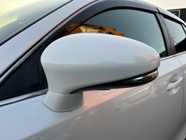 ＣＴ ＣＴ２００ｈ　Ｆスポーツ　純正ＨＤＤナビ　フルセグＴＶ　バックカメラ　ドラレコ前後　ＥＴＣ　純正１７ＡＷ　ＨＩＤライト　オートエアコン　シートヒーター　クルコン　パドルシフト　プッシュスタート　スマートキー　１２ヶ月保証付き（44枚目）