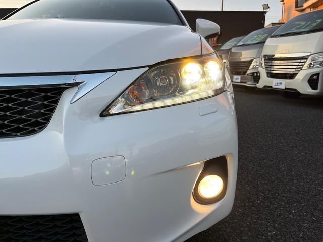 ＣＴ ＣＴ２００ｈ　Ｆスポーツ　純正ＨＤＤナビ　フルセグＴＶ　バックカメラ　ドラレコ前後　ＥＴＣ　純正１７ＡＷ　ＨＩＤライト　オートエアコン　シートヒーター　クルコン　パドルシフト　プッシュスタート　スマートキー　１２ヶ月保証付き（52枚目）