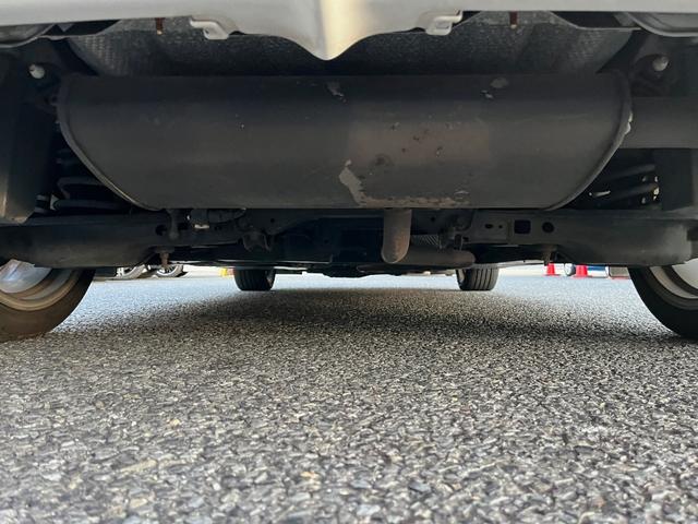 ＣＴ ＣＴ２００ｈ　Ｆスポーツ　純正ＨＤＤナビ　フルセグＴＶ　バックカメラ　ドラレコ前後　ＥＴＣ　純正１７ＡＷ　ＨＩＤライト　オートエアコン　シートヒーター　クルコン　パドルシフト　プッシュスタート　スマートキー　１２ヶ月保証付き（58枚目）