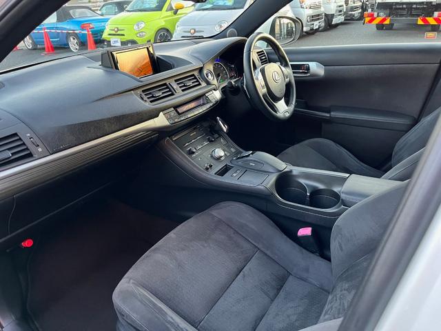 ＣＴ ＣＴ２００ｈ　Ｆスポーツ　純正ＨＤＤナビ　フルセグＴＶ　バックカメラ　ドラレコ前後　ＥＴＣ　純正１７ＡＷ　ＨＩＤライト　オートエアコン　シートヒーター　クルコン　パドルシフト　プッシュスタート　スマートキー　１２ヶ月保証付き（74枚目）