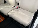 助手席シート座面