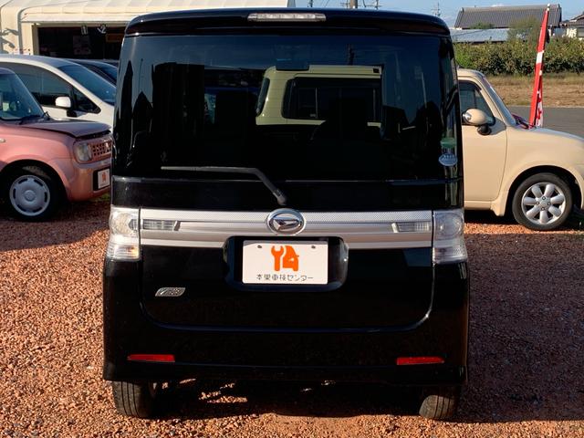 タント カスタムＸ　／ＨＩＤ／フロントフォグ／フルオートエアコン／ＣＤ　ＤＶＤ　Ｂｌｕｅｔｏｏｔｈ対応フルセグＴＶ付　ナビ／ＵＶカットガラス　プライバシーガラス／本革巻きステアリング／フロント　リア　ルーフスポイラ―（13枚目）