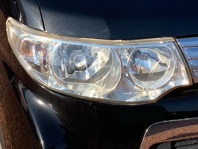 タント カスタムＸ　／ＨＩＤ／フロントフォグ／フルオートエアコン／ＣＤ　ＤＶＤ　Ｂｌｕｅｔｏｏｔｈ対応フルセグＴＶ付　ナビ／ＵＶカットガラス　プライバシーガラス／本革巻きステアリング／フロント　リア　ルーフスポイラ―（16枚目）