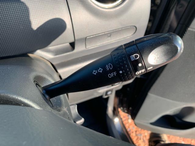 タント カスタムＸ　／ＨＩＤ／フロントフォグ／フルオートエアコン／ＣＤ　ＤＶＤ　Ｂｌｕｅｔｏｏｔｈ対応フルセグＴＶ付　ナビ／ＵＶカットガラス　プライバシーガラス／本革巻きステアリング／フロント　リア　ルーフスポイラ―（23枚目）