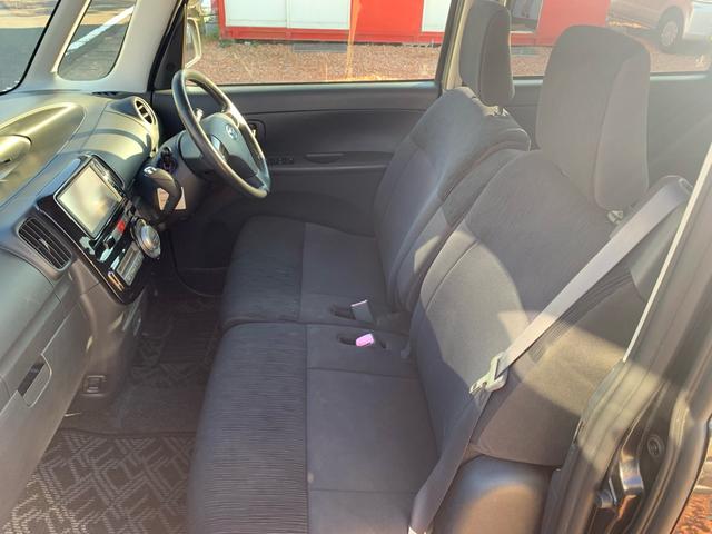 タント カスタムＸ　／ＨＩＤ／フロントフォグ／フルオートエアコン／ＣＤ　ＤＶＤ　Ｂｌｕｅｔｏｏｔｈ対応フルセグＴＶ付　ナビ／ＵＶカットガラス　プライバシーガラス／本革巻きステアリング／フロント　リア　ルーフスポイラ―（24枚目）