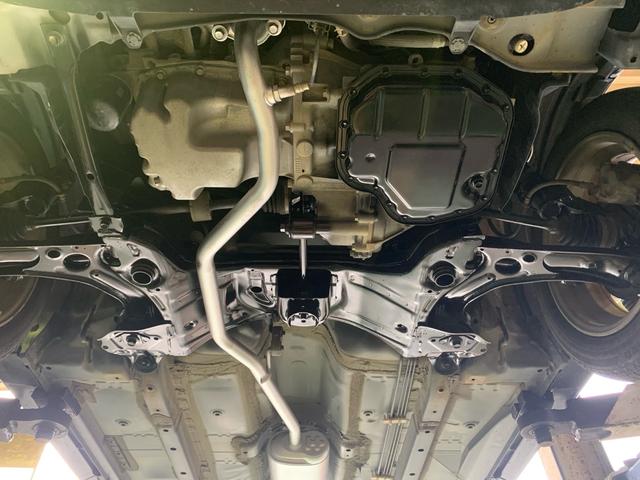 タント カスタムＸ　／ＨＩＤ／フロントフォグ／フルオートエアコン／ＣＤ　ＤＶＤ　Ｂｌｕｅｔｏｏｔｈ対応フルセグＴＶ付　ナビ／ＵＶカットガラス　プライバシーガラス／本革巻きステアリング／フロント　リア　ルーフスポイラ―（62枚目）