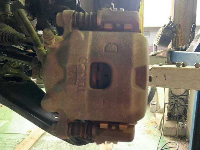 タント カスタムＸ　／ＨＩＤ／フロントフォグ／フルオートエアコン／ＣＤ　ＤＶＤ　Ｂｌｕｅｔｏｏｔｈ対応フルセグＴＶ付　ナビ／ＵＶカットガラス　プライバシーガラス／本革巻きステアリング／フロント　リア　ルーフスポイラ―（66枚目）