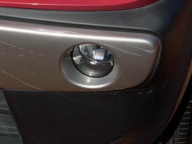 ハスラー Ｘターボ　／１５インチアルミホイール／ドライブレコーダー／ＣＤ　ＤＶＤ　Ｂｌｕｅｔｏｏｔｈ対応フルセグＴＶ付ナビ／プッシュスタート　スマートキー／シートヒーター／ＨＩＤ／フルオートエアコン／本革巻きステアリング（18枚目）