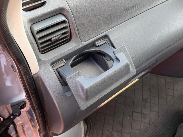 ハイゼットカーゴ 　／キーレスエントリー／サウンド（カセット＆ＭＤ）ＡＭ／ＦＭラジオ／ＵＶカットガラス　プライバシーガラス／マニュアル　エアコン／フルフラットシート／運転席　助手席エアバック（38枚目）