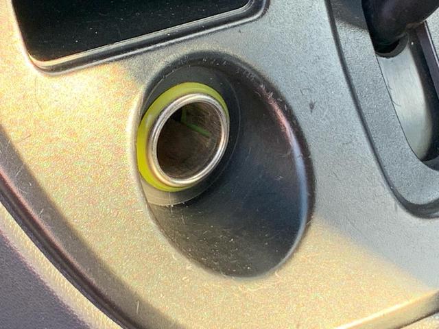 ハイゼットカーゴ 　／キーレスエントリー／サウンド（カセット＆ＭＤ）ＡＭ／ＦＭラジオ／ＵＶカットガラス　プライバシーガラス／マニュアル　エアコン／フルフラットシート／運転席　助手席エアバック（45枚目）