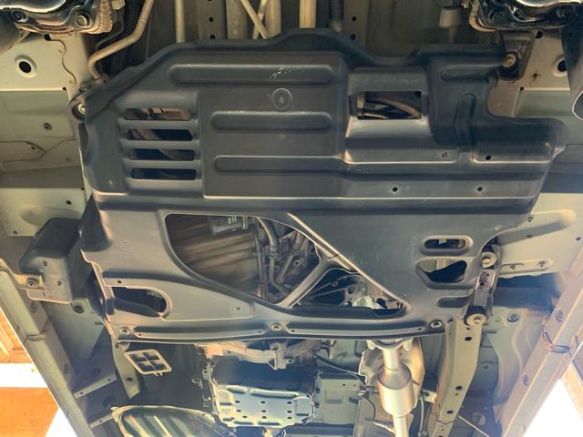 ハイゼットカーゴ 　／キーレスエントリー／サウンド（カセット＆ＭＤ）ＡＭ／ＦＭラジオ／ＵＶカットガラス　プライバシーガラス／マニュアル　エアコン／フルフラットシート／運転席　助手席エアバック（60枚目）