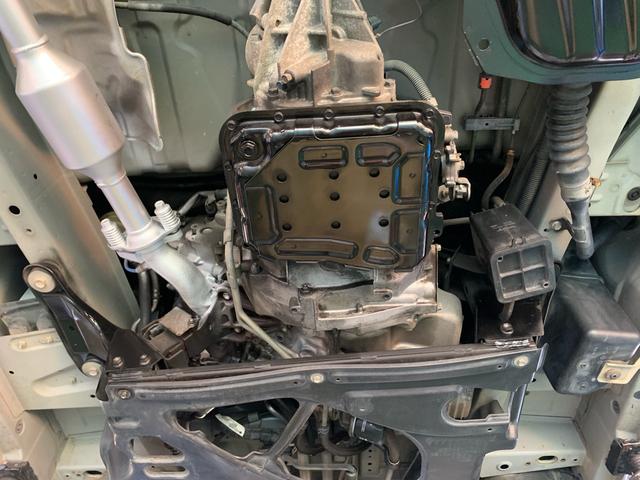 ハイゼットカーゴ 　／キーレスエントリー／サウンド（カセット＆ＭＤ）ＡＭ／ＦＭラジオ／ＵＶカットガラス　プライバシーガラス／マニュアル　エアコン／フルフラットシート／運転席　助手席エアバック（61枚目）