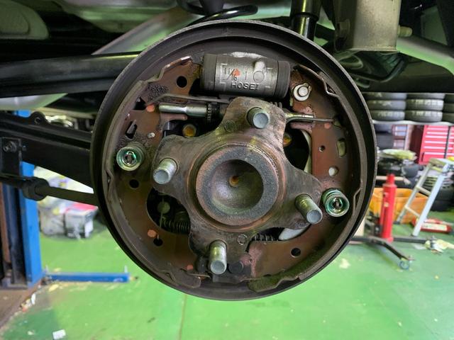 エブリイ ＰＡ　／マニュアル　エアコン／両側スライドドア／ハイルール／パワーステアリング／ＵＶカットガラス／ヘッドライト　レベライザー／運転席　助手席　エアバック／（70枚目）