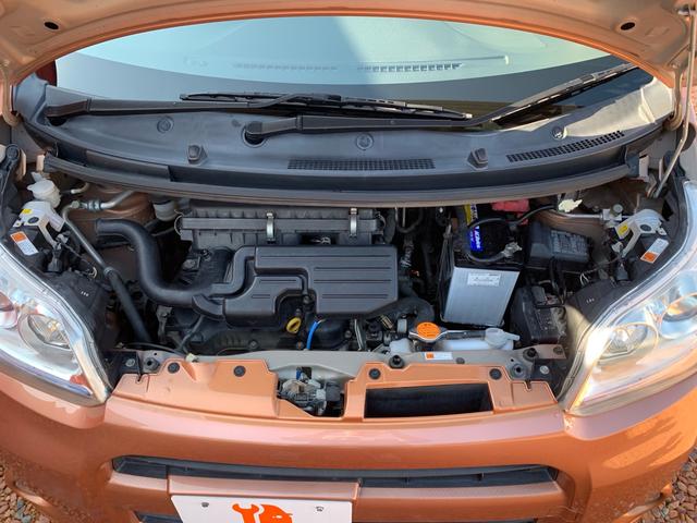 ムーヴ 　／１５インチアルミホイール／フルオートエアコン／バックカメラ／ＣＤ　ＦＭ　ＡＭ　ワンセグＴＶ付ナビ／ＨＩＤ／プッシュスタート　スマートキー／アイドリングストップ／フロント　リアルーフスポイラ―（2枚目）