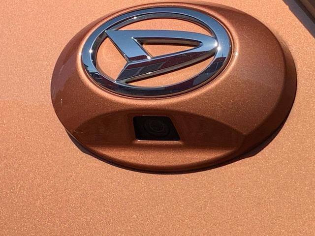 ムーヴ 　／１５インチアルミホイール／フルオートエアコン／バックカメラ／ＣＤ　ＦＭ　ＡＭ　ワンセグＴＶ付ナビ／ＨＩＤ／プッシュスタート　スマートキー／アイドリングストップ／フロント　リアルーフスポイラ―（22枚目）