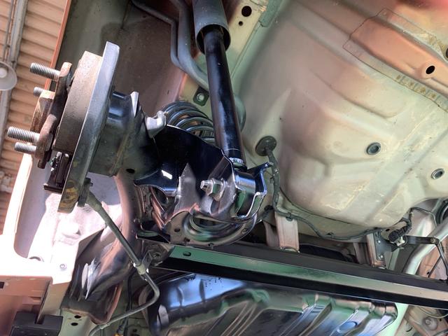 ムーヴ 　／１５インチアルミホイール／フルオートエアコン／バックカメラ／ＣＤ　ＦＭ　ＡＭ　ワンセグＴＶ付ナビ／ＨＩＤ／プッシュスタート　スマートキー／アイドリングストップ／フロント　リアルーフスポイラ―（76枚目）