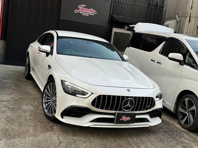 メルセデスＡＭＧ ＧＴ ４ドアクーペ