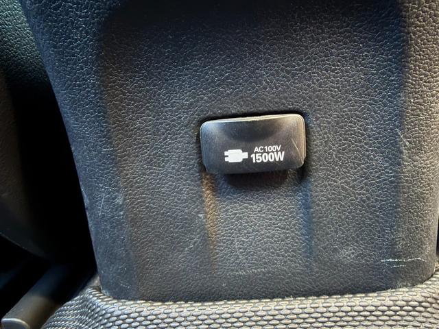 プリウス Sツーリングセレクション・ブラックエディション モデリスタアイコニックスタイルエアロ ディスプレイオーディオ 地デジTV バックカメラ ビルトインETC スマートキー TSSセーフティセンス 17インチAW 黒皮シート デジタルインナーミラー(31枚目)