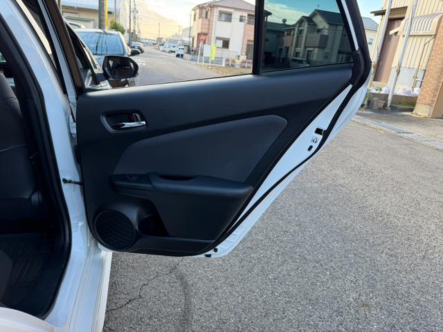 プリウス Sツーリングセレクション・ブラックエディション モデリスタアイコニックスタイルエアロ ディスプレイオーディオ 地デジTV バックカメラ ビルトインETC スマートキー TSSセーフティセンス 17インチAW 黒皮シート デジタルインナーミラー(36枚目)