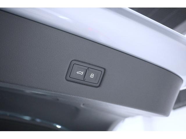S7スポーツバック ベースグレード フルレザーPKG 赤革 HDマトリクスLEDヘッドライト サラウンドビューカメラ 前後シートヒーター カーボンパネル ソフトクローズドア 純正MMIナビ バーチャルコックピット 前後ドライブレコーダー(38枚目)