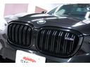 Ｘ４ Ｍ コンペティション　１オーナー　カーボンインテリア　純正２１インチＡＷ　ハーマンカードン　シートヒーター　ベンチレーター　３６０度カメラ　パワーテールゲート　ＣＤチェンジャー　禁煙車　車検令和８年５月まで（6枚目）