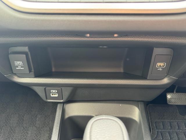 WR-V X サイドエアバック LEDライト 横滑り防止機能 衝突被害軽減ブレーキ クルコン キーフリー レーンキープアシスト 助手席エアバッグ コーナーセンサー ABS パワーウインドウ オートエアコン(23枚目)