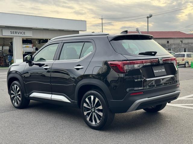 WR-V Z+ クリソナ 追突軽減ブレーキ サイドエアバッグ 盗難防止システム 運転席エアバッグ クルコン 横滑り防止 LKA フルオートエアコン パワーウィンドウ オートライト パワーステアリング キーフリー(9枚目)