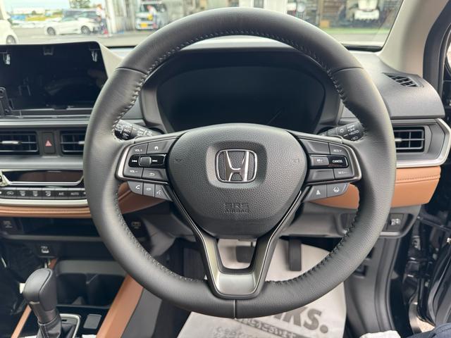 WR-V Z+ クリソナ 追突軽減ブレーキ サイドエアバッグ 盗難防止システム 運転席エアバッグ クルコン 横滑り防止 LKA フルオートエアコン パワーウィンドウ オートライト パワーステアリング キーフリー(15枚目)