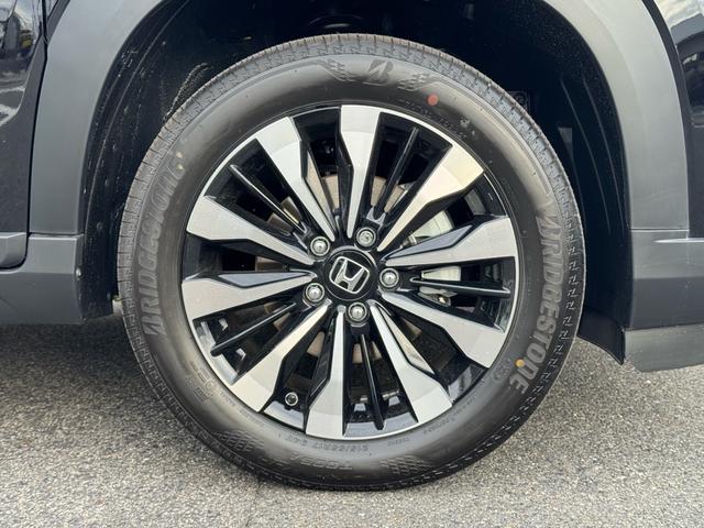 WR-V Z+ クリソナ 追突軽減ブレーキ サイドエアバッグ 盗難防止システム 運転席エアバッグ クルコン 横滑り防止 LKA フルオートエアコン パワーウィンドウ オートライト パワーステアリング キーフリー(17枚目)